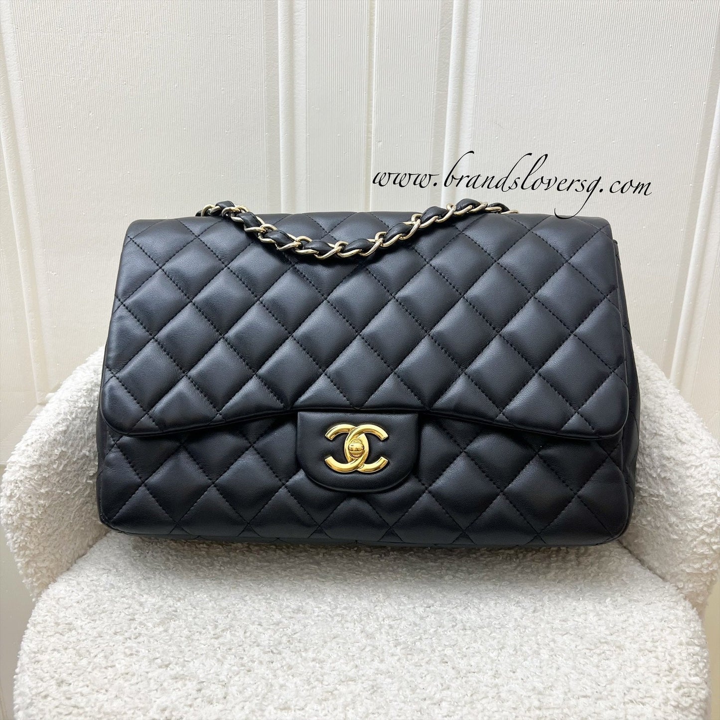 GLM-Jumbo Classic Flap SF in Black Lambskin and GHW