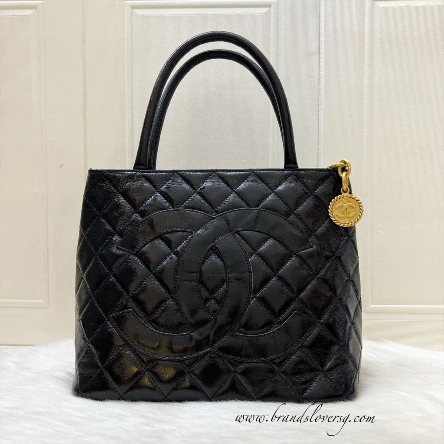GLM- Medallion Tote in Black Glossy Calfskin and AGHW