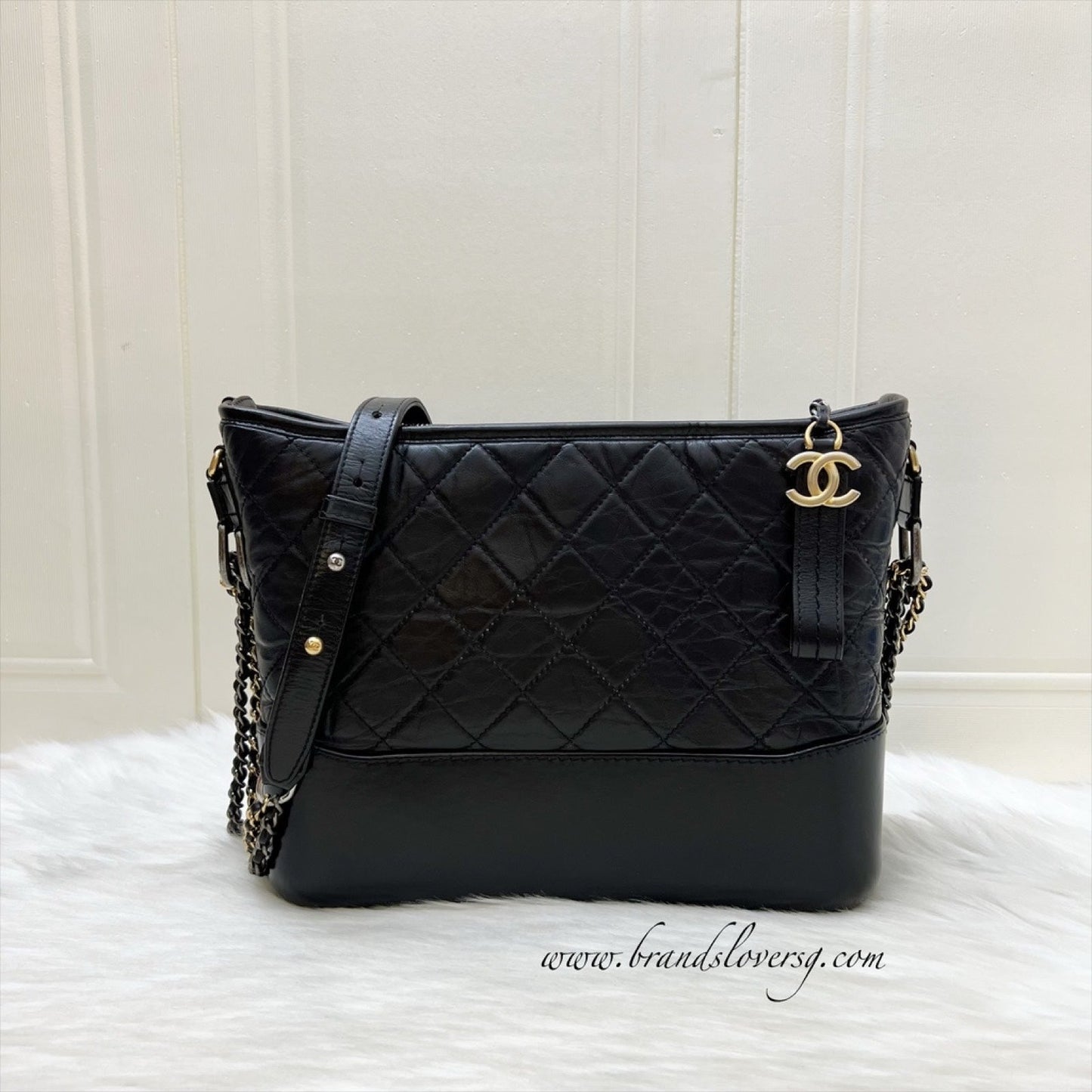 GLM-Medium (New Large) Gabrielle in Black Distressed Calfskin and 3 Tone HW
