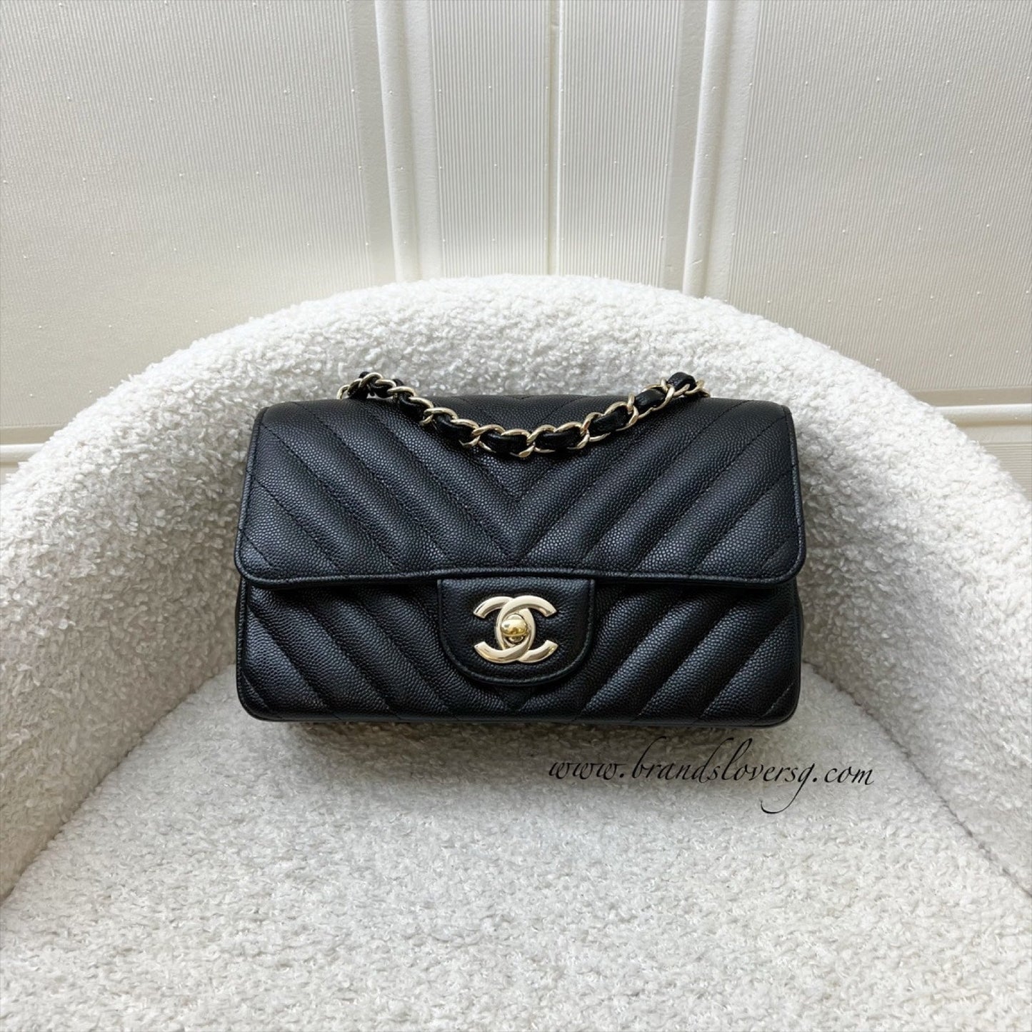 GLM-Classic Mini Rectangle Flap in Chevron Quilted Black Caviar and LGHW