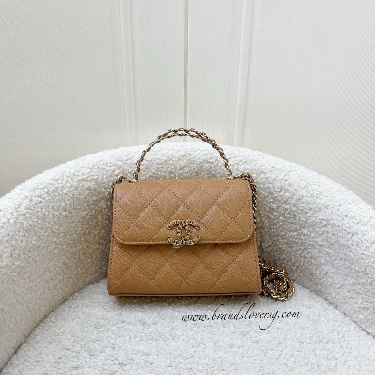 GLM-23P Top Handle Kelly Clutch with Chain in Caramel Caviar and GHW (Model: AP3237)