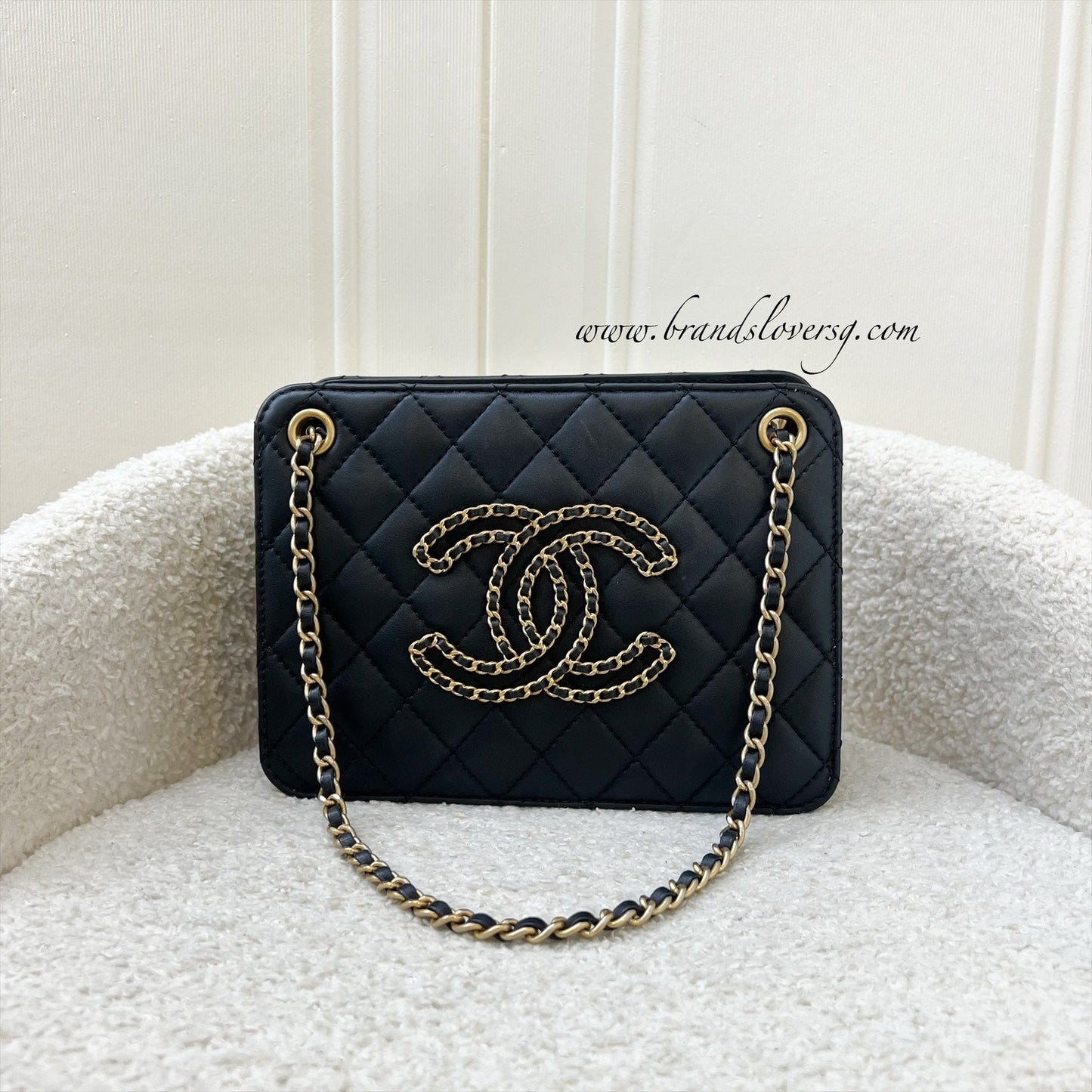 GLM-Mini AGLM-ordion Tote in Black Lambskin and AGHW (Model: AS1750)