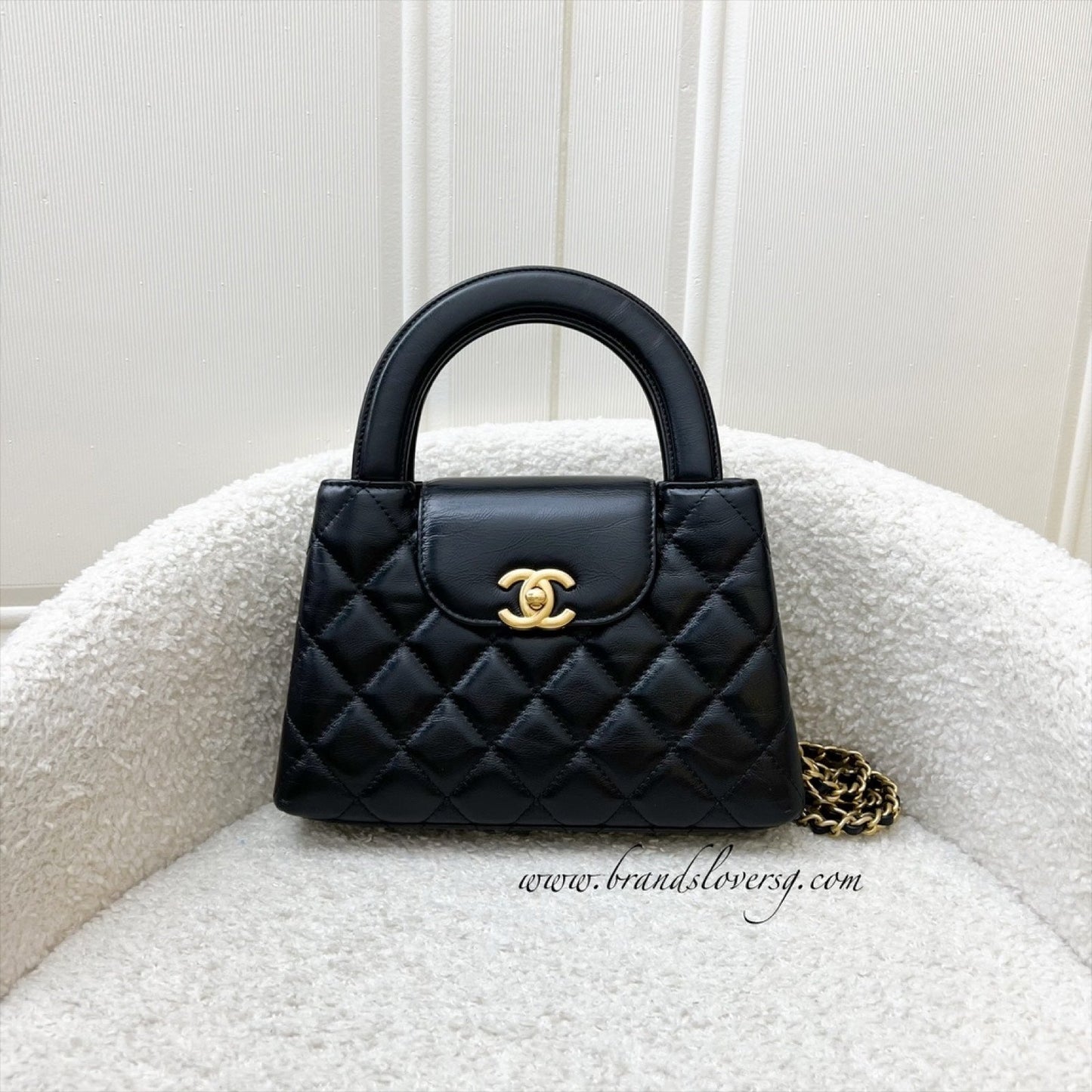 GLM-Mini / Small Kelly Bag in 25C Black Shiny Distressed Calfskin and AGHW