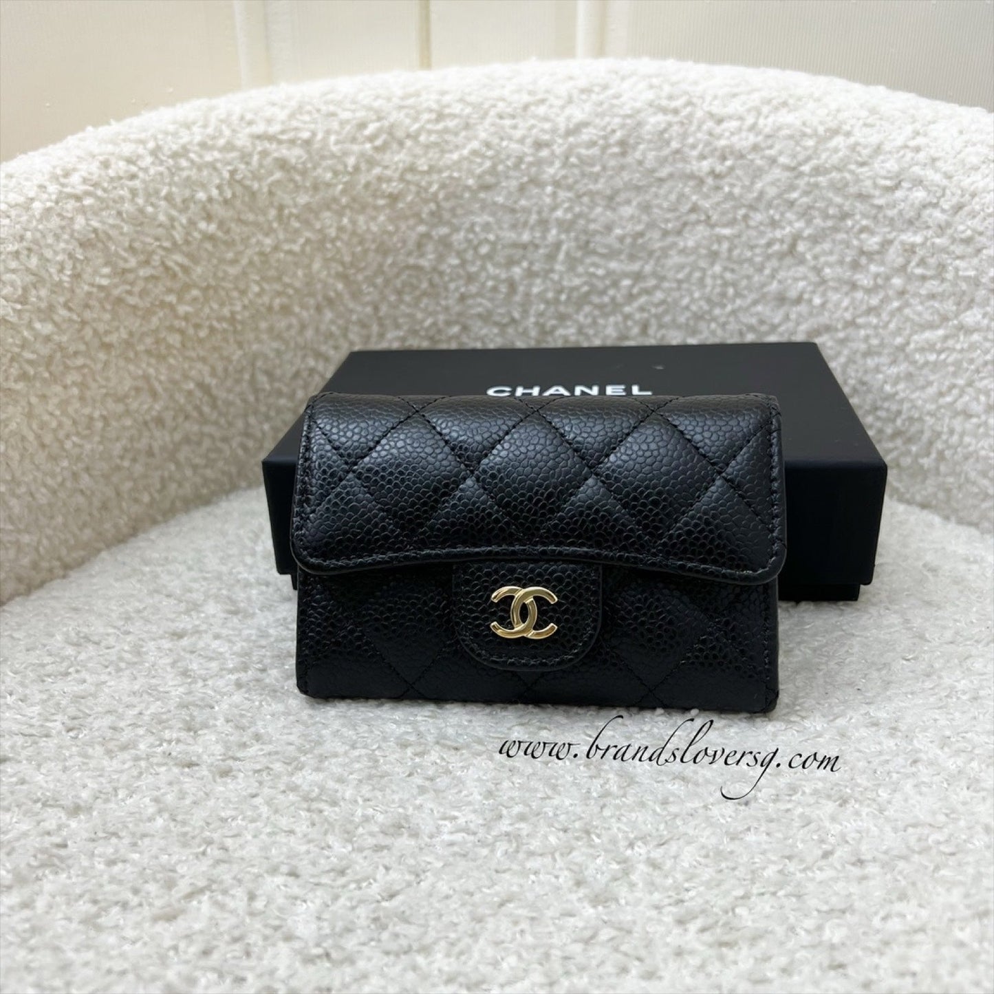 GLM-Classic Snap Card Holder in Black Caviar and GHW