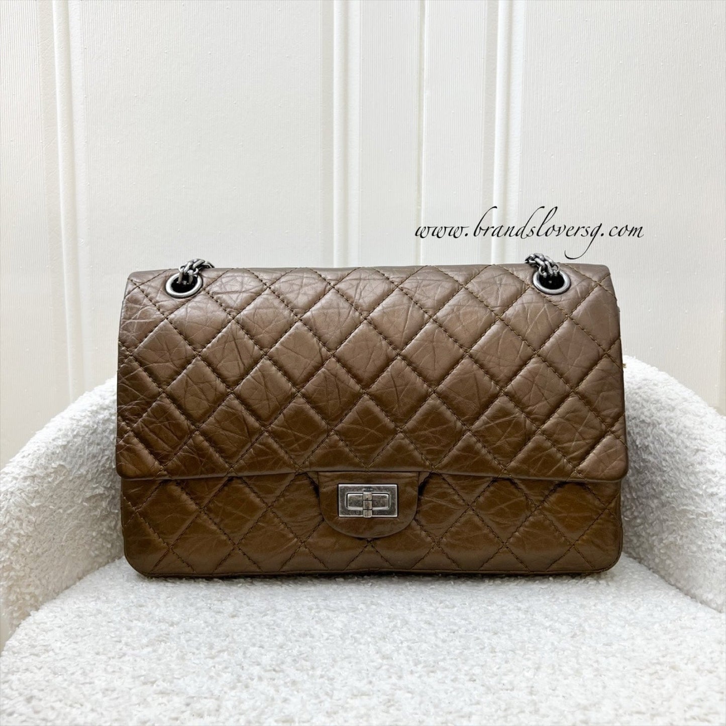 GLM-2.55 Reissue 226 Flap in Bronze Distressed Calfskin and RHW