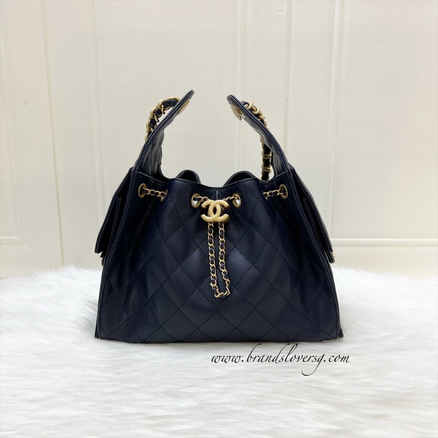 GLM-25 Small Hobo Bag in 25S Navy Caviar and AGHW