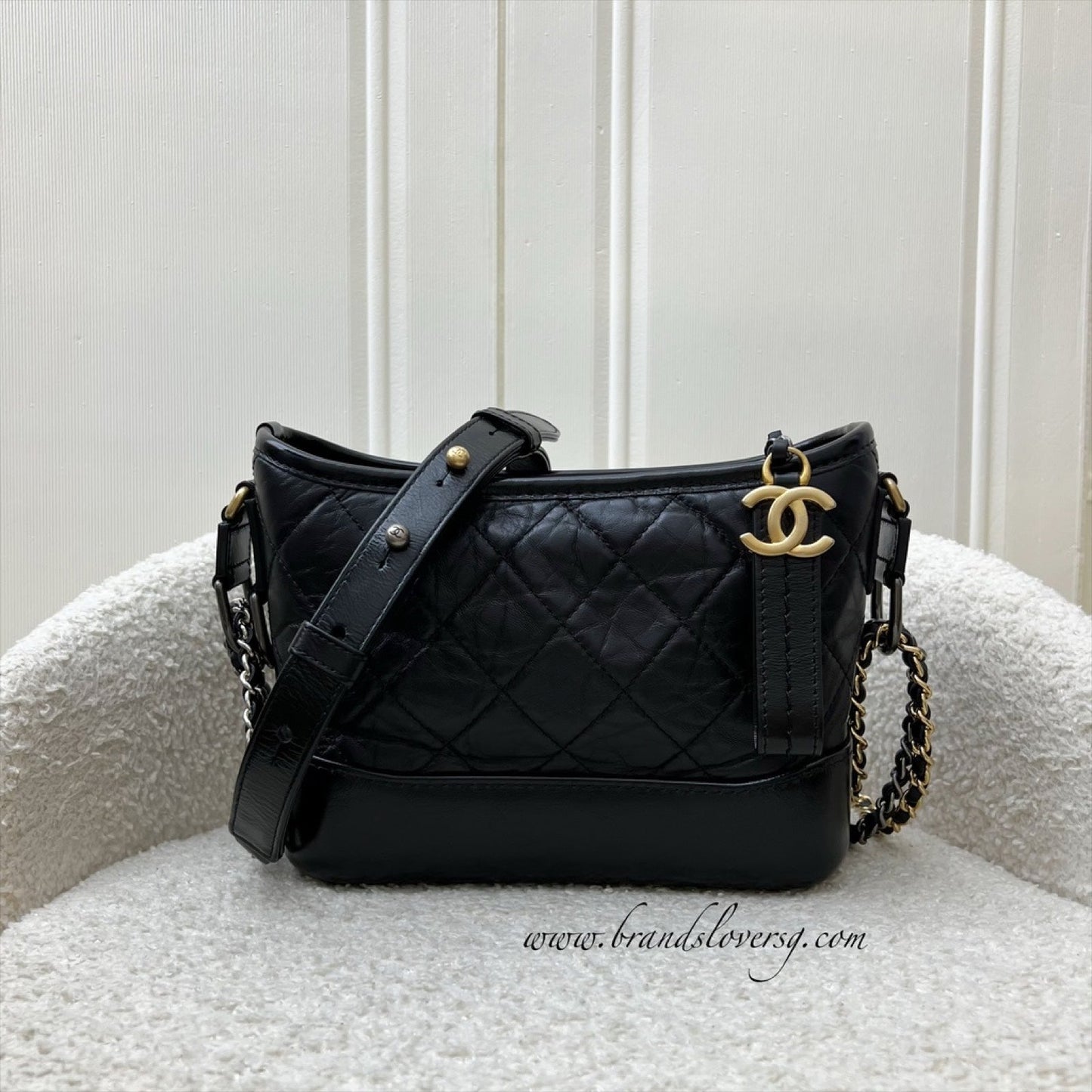 GLM-Small Gabrielle Hobo in Black Distressed Calfskin and 3 tone Hardware