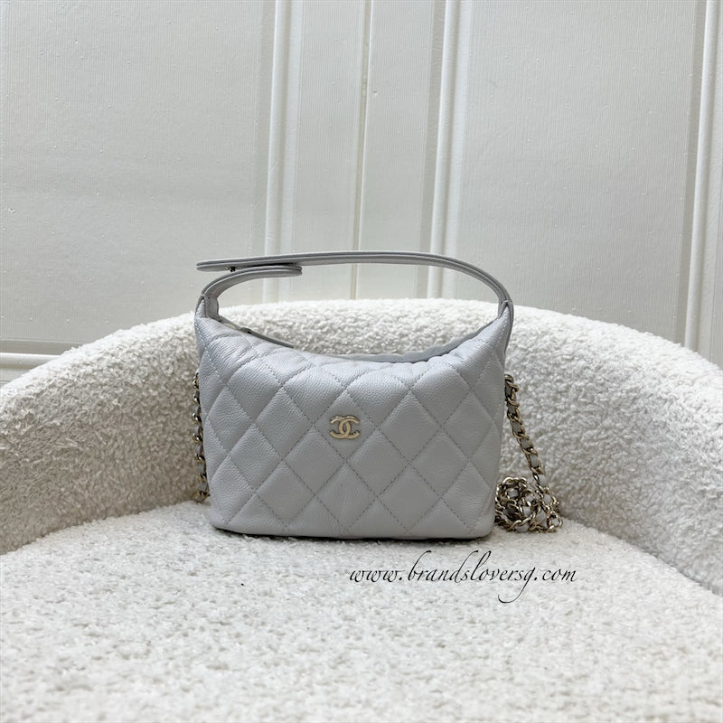 GLM-25C Quilted Hobo Clutch on Chain in Light Grey Caviar and LGHW