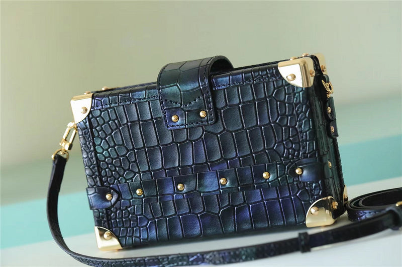 ELE - LUV Bags - 118