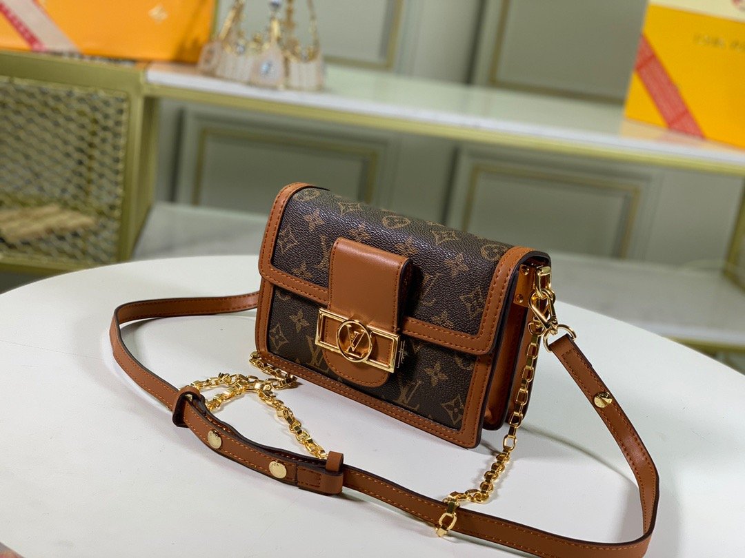 EN - New Arrival Bags LUV 037