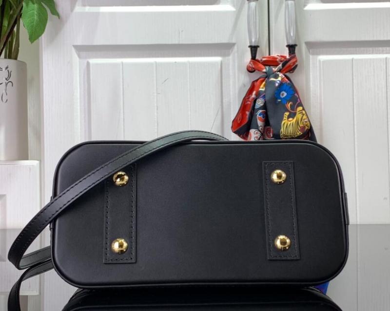 SAMC - LOV Bags - 1063