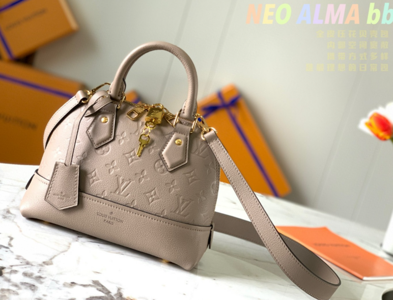 SAMC - LOV Bags - 1344