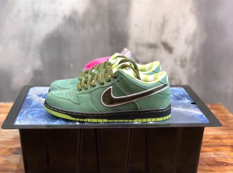 SAMC - NKE Shoes - 1744