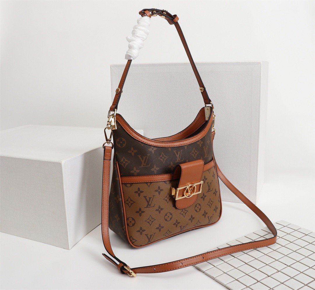 EN - New Arrival Bags LUV 183