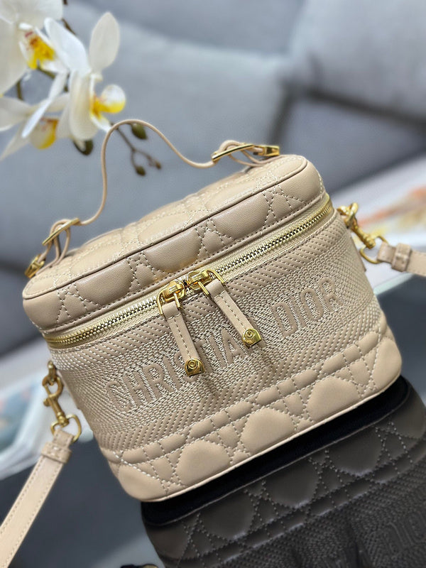 ELE - Dir Bags - 066