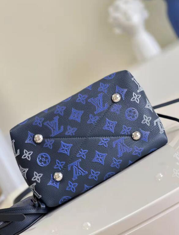SAMC - LOV Bags - 2028