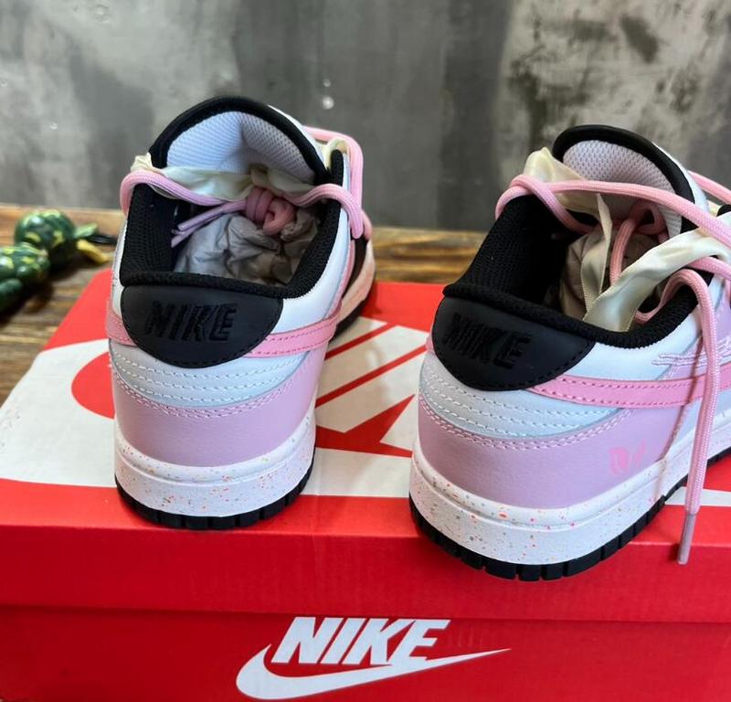 SAMC - NKE Shoes - 337