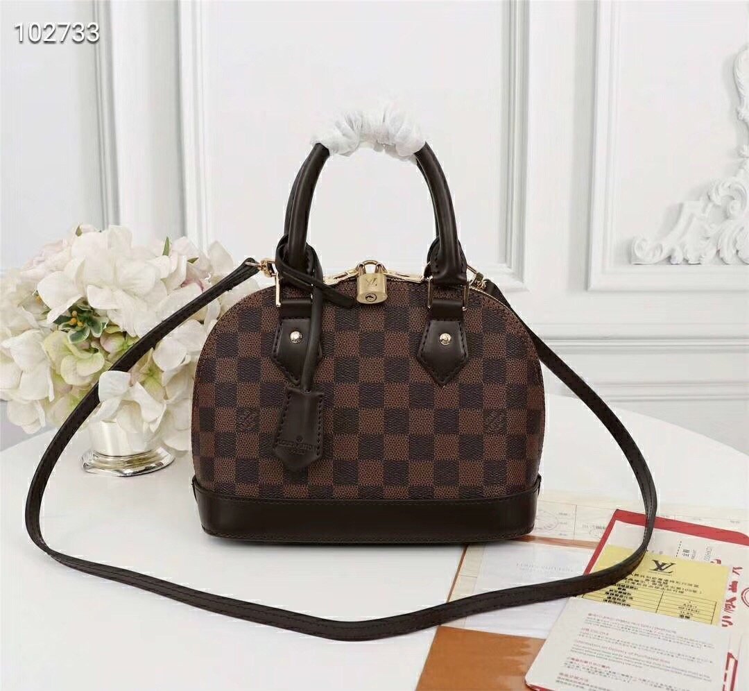 EN - New Arrival Bags LUV 300