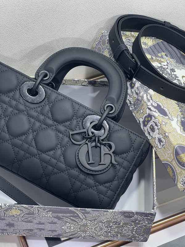 Glami Fashion - DIR Bags - 537