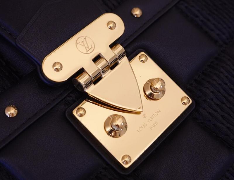 SAMC - LOV Bags - 2208