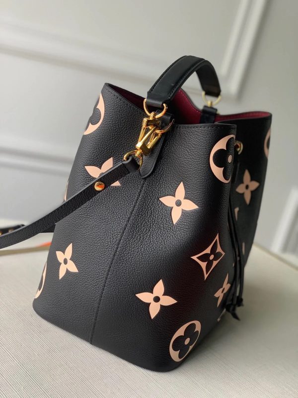 LOV2 Bags - Luxurious Bags  1399