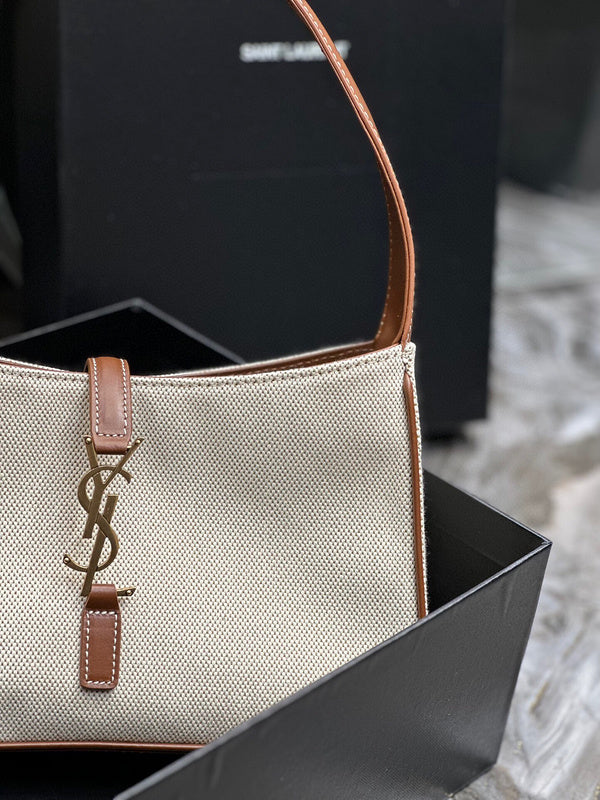 ELE SLY Bags - 175