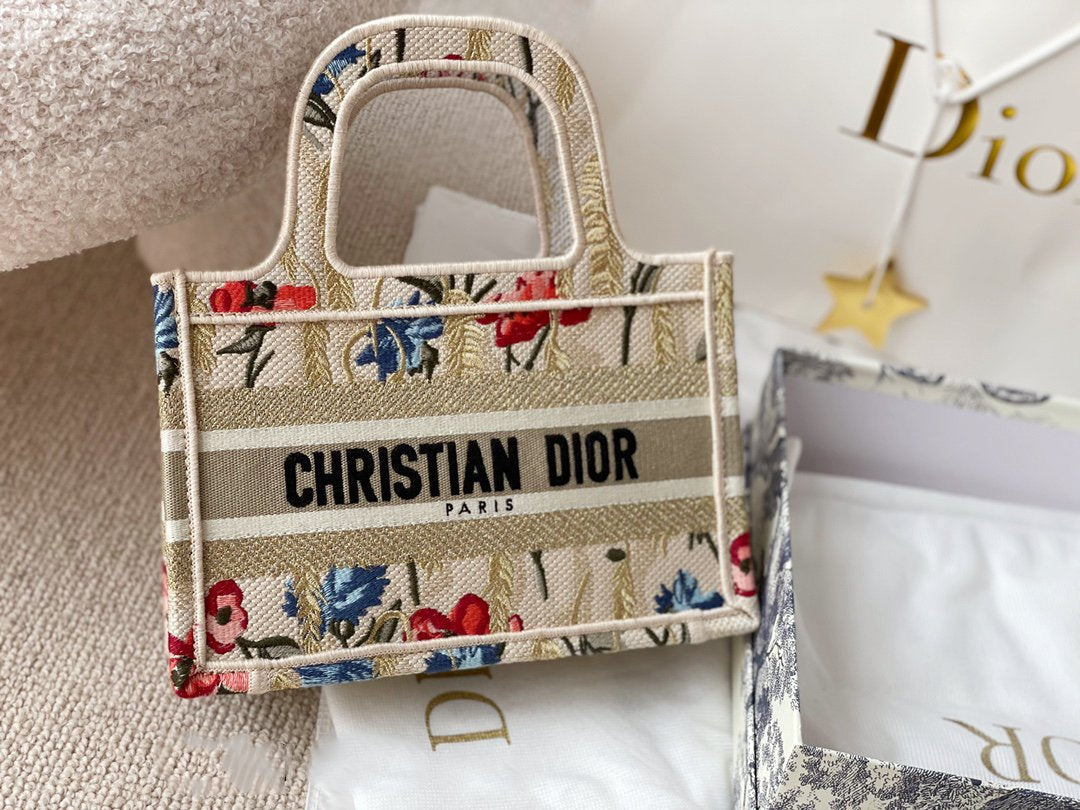 EN - NEW Arrival Bags DIR 208