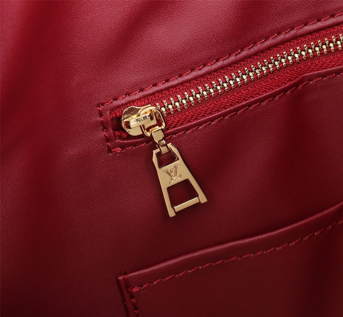 EN - New Arrival Bags LUV 034