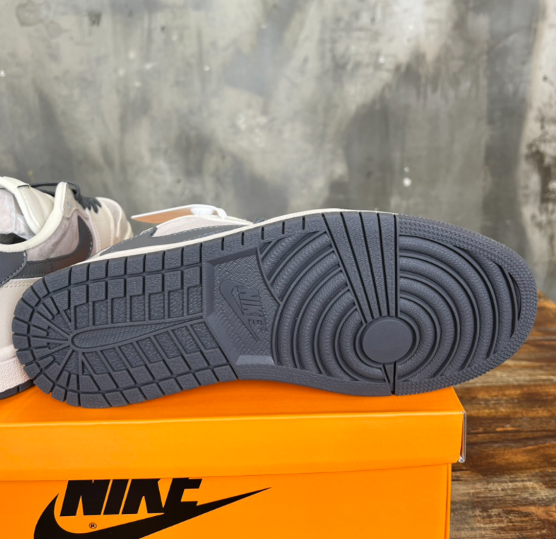 SAMC - NKE Shoes - 011