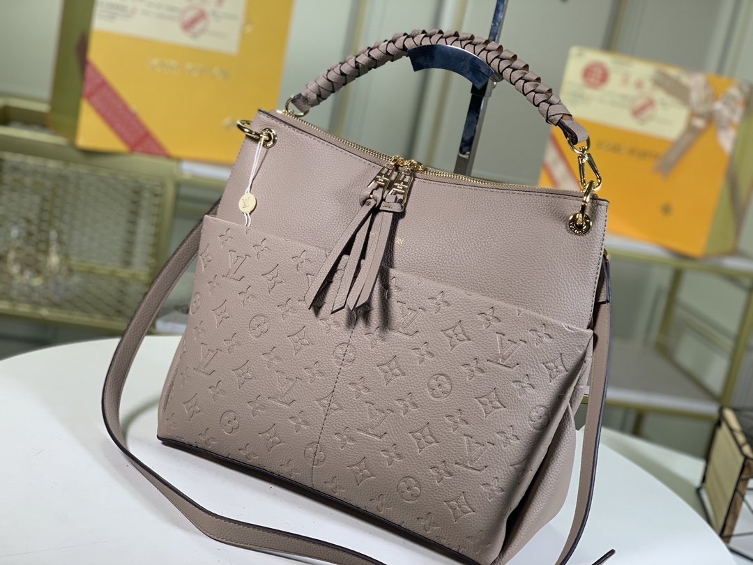 EN - New Arrival Bags LUV 112