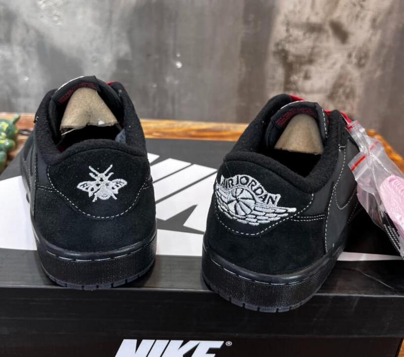SAMC - NKE Shoes - 870