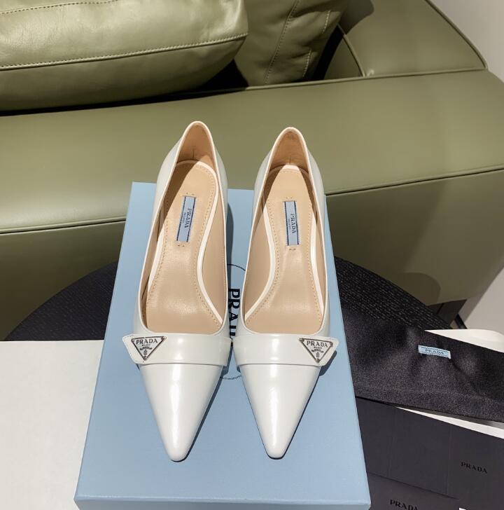 GlamyWomen Shoes - 736