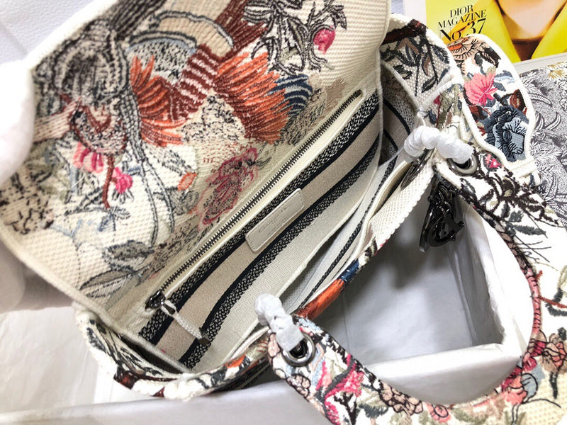 ELE - Dir Bags - 1742