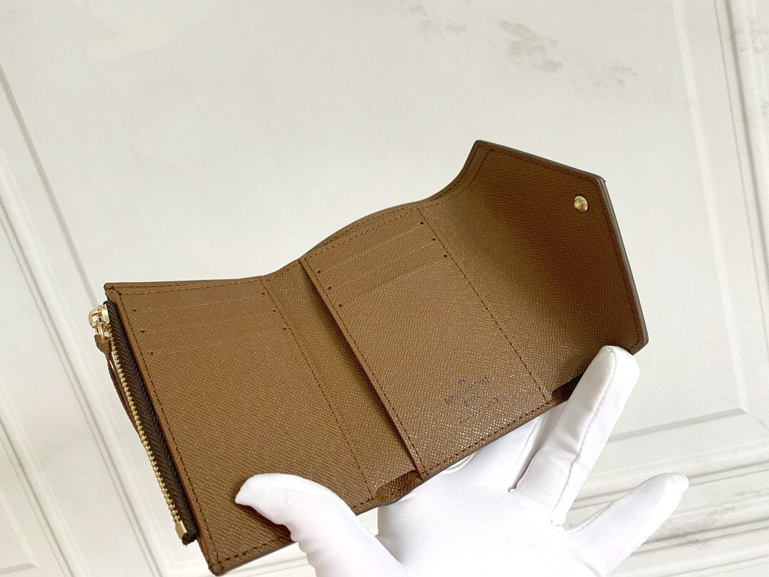 EN - New Arrival Wallet LUV 114