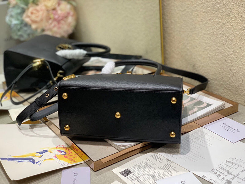 ELE - Dir Bags - 1872