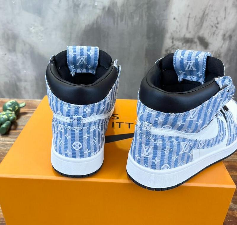 SAMC - NKE Shoes - 372