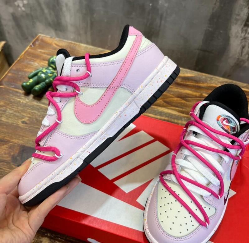 SAMC - NKE Shoes - 403