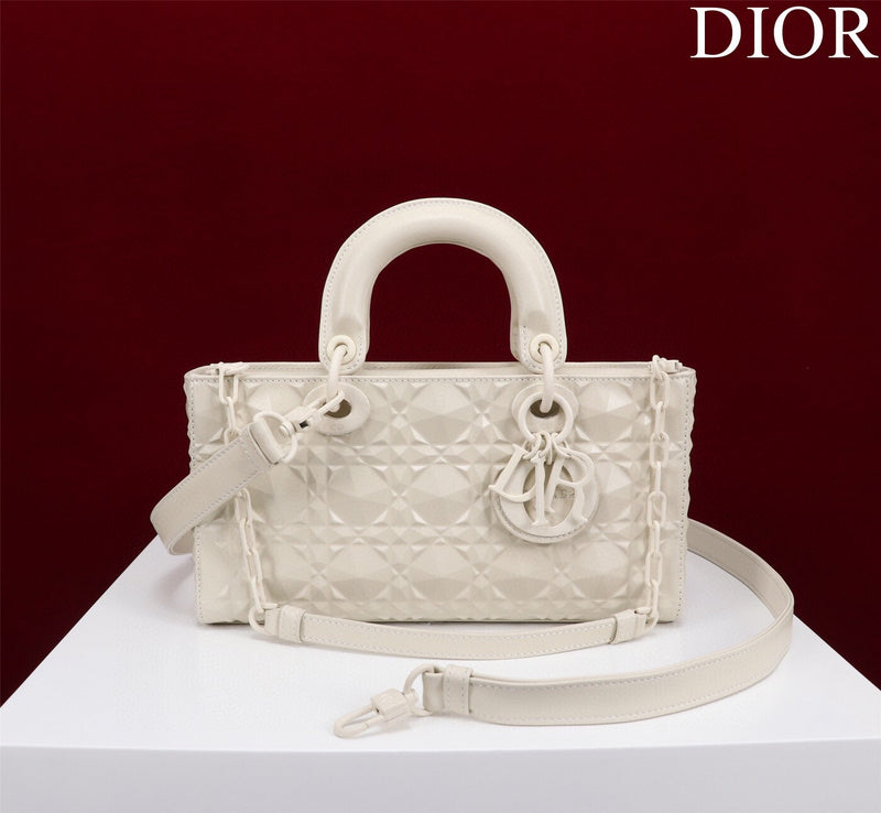 ELE - Dir Bags - 1223