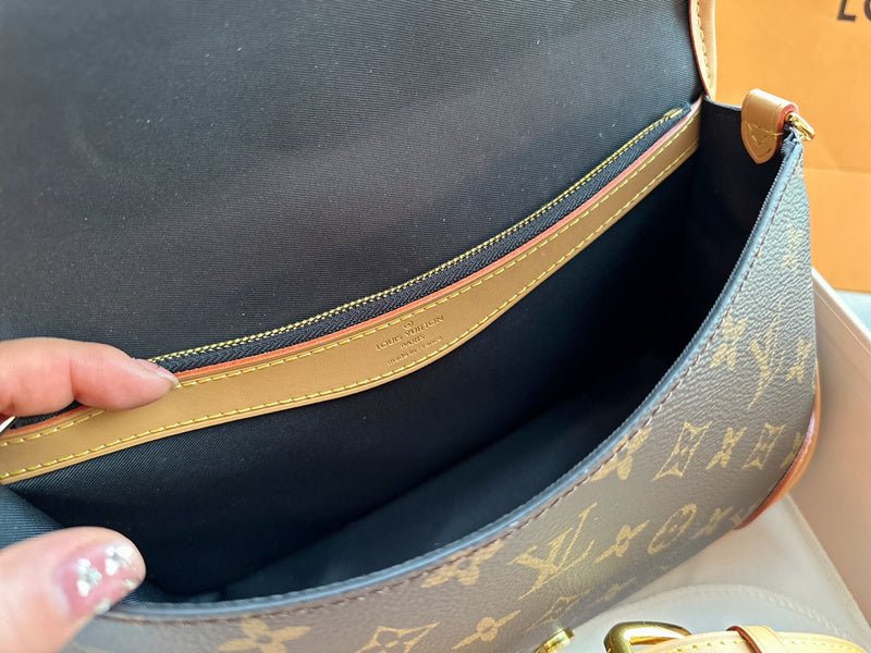 Satchel Bags - VL2 Bags - 363