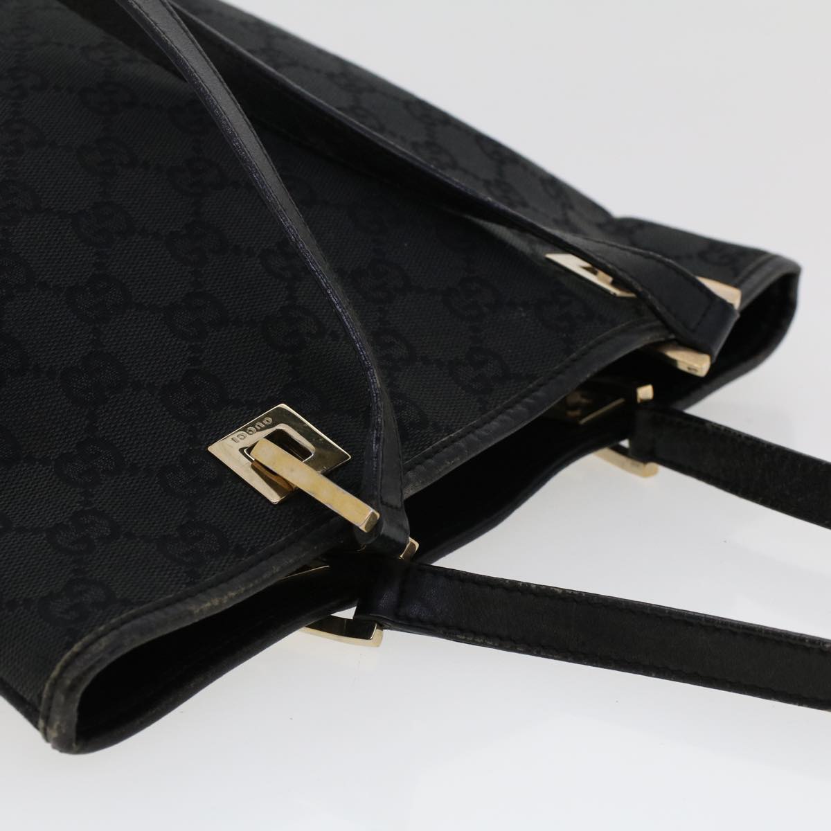GUCCI GG Canvas Shoulder Bag Black 002•1099 002058 ep1111