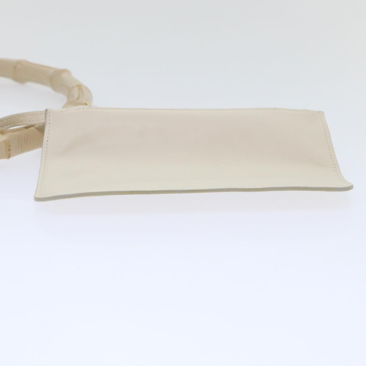 GUCCI Bamboo Shoulder Bag Leather White 001-2113-1880 ep1363