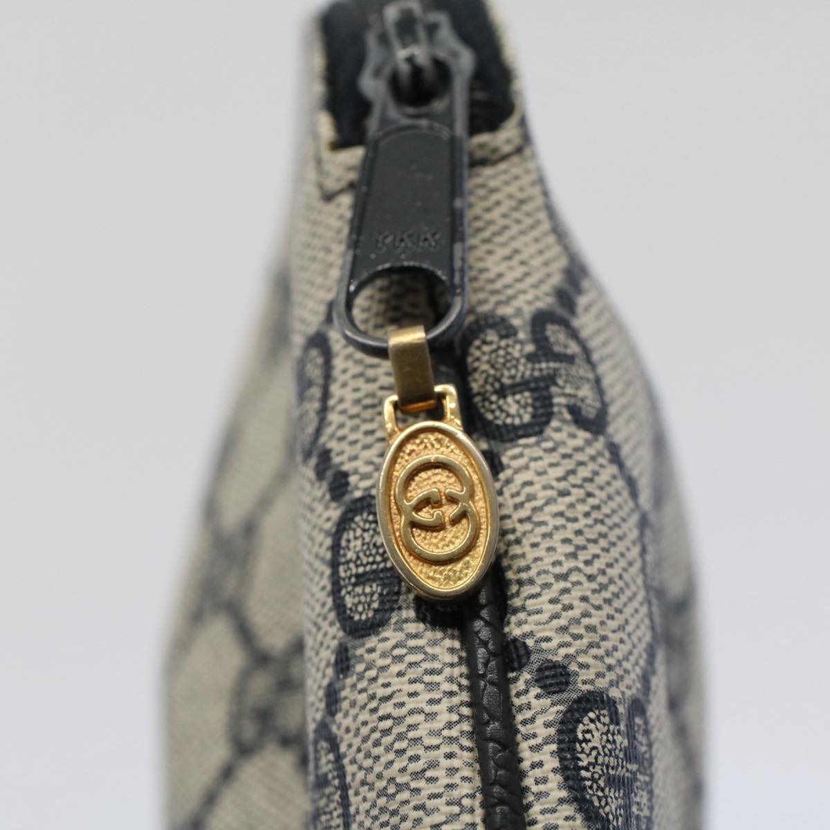 GUCCI GG Canvas Pouch PVC Leather Navy Gray ep1427