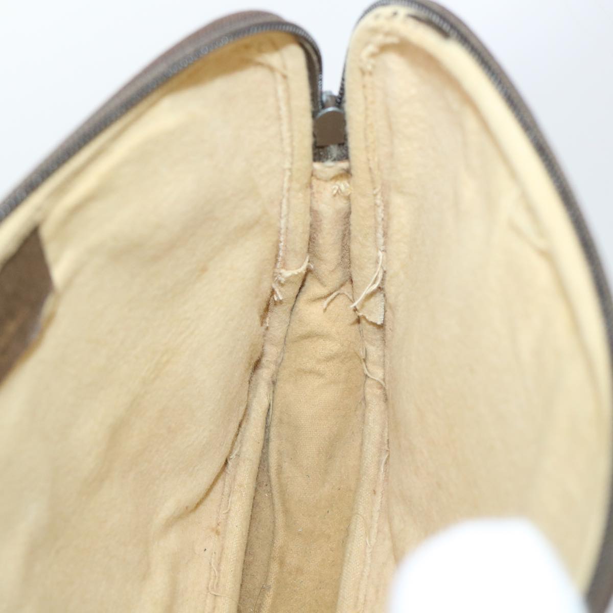 GUCCI GG Canvas Shoulder Bag PVC Leather Beige 97 02 068 ep1573