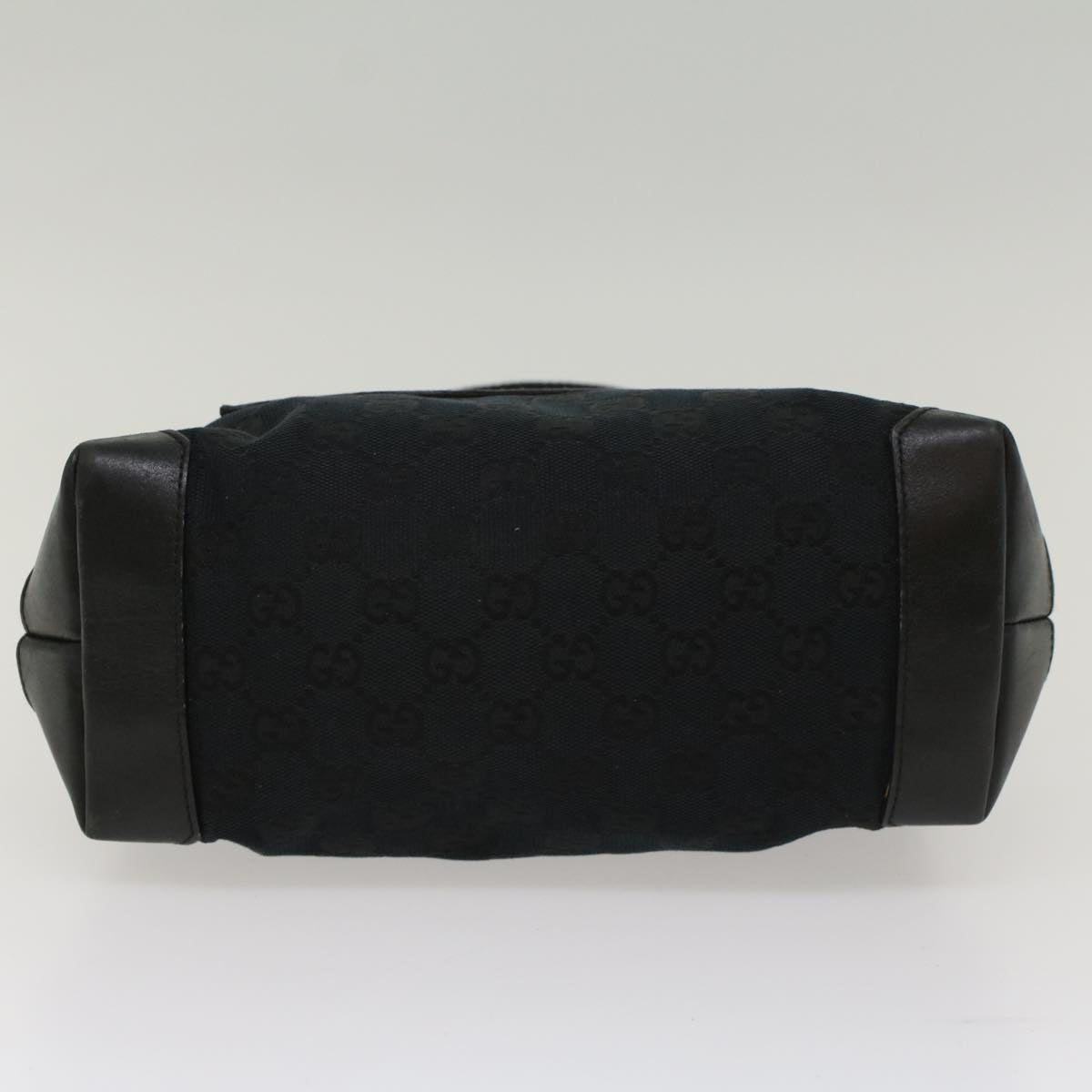 GUCCI GG Canvas Sherry Line Shoulder Bag Black White 019 0402 1705 ep1668