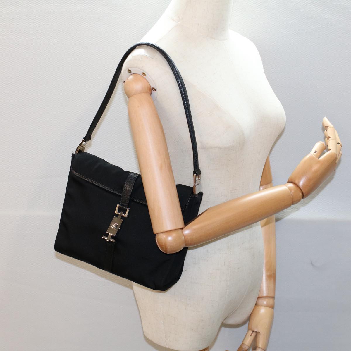 GUCCI Jackie Shoulder Bag Canvas Leather Black 001 3734 001998 ep1701