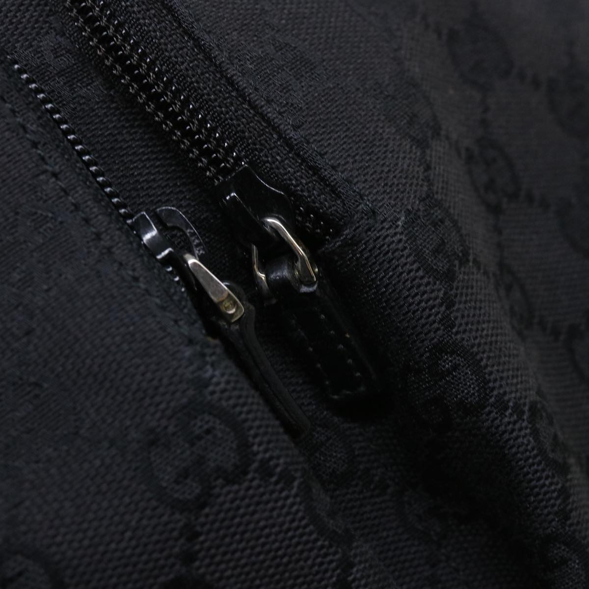 GUCCI GG Canvas Shoulder Bag Black 002 1076 3754 ep1741