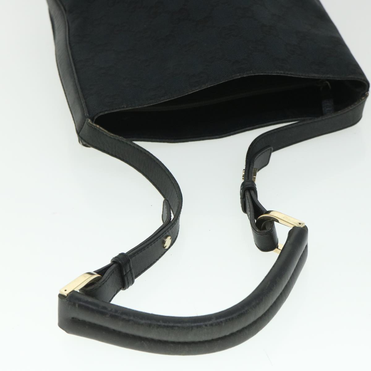 GUCCI GG Canvas Shoulder Bag Black 001 4286 ep1868