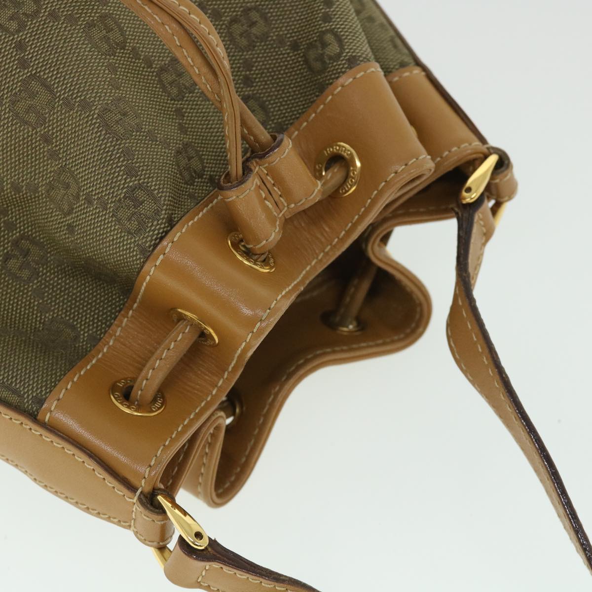 GUCCI GG Canvas Shoulder Bag Khaki Brown ep1871