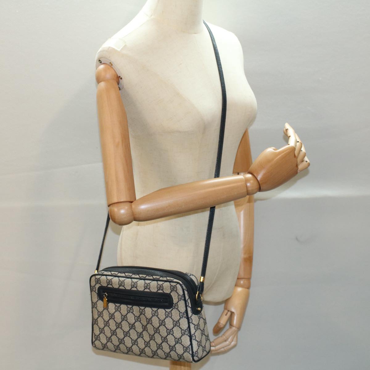 GUCCI GG Canvas Shoulder Bag PVC Leather Gray Navy ep1896