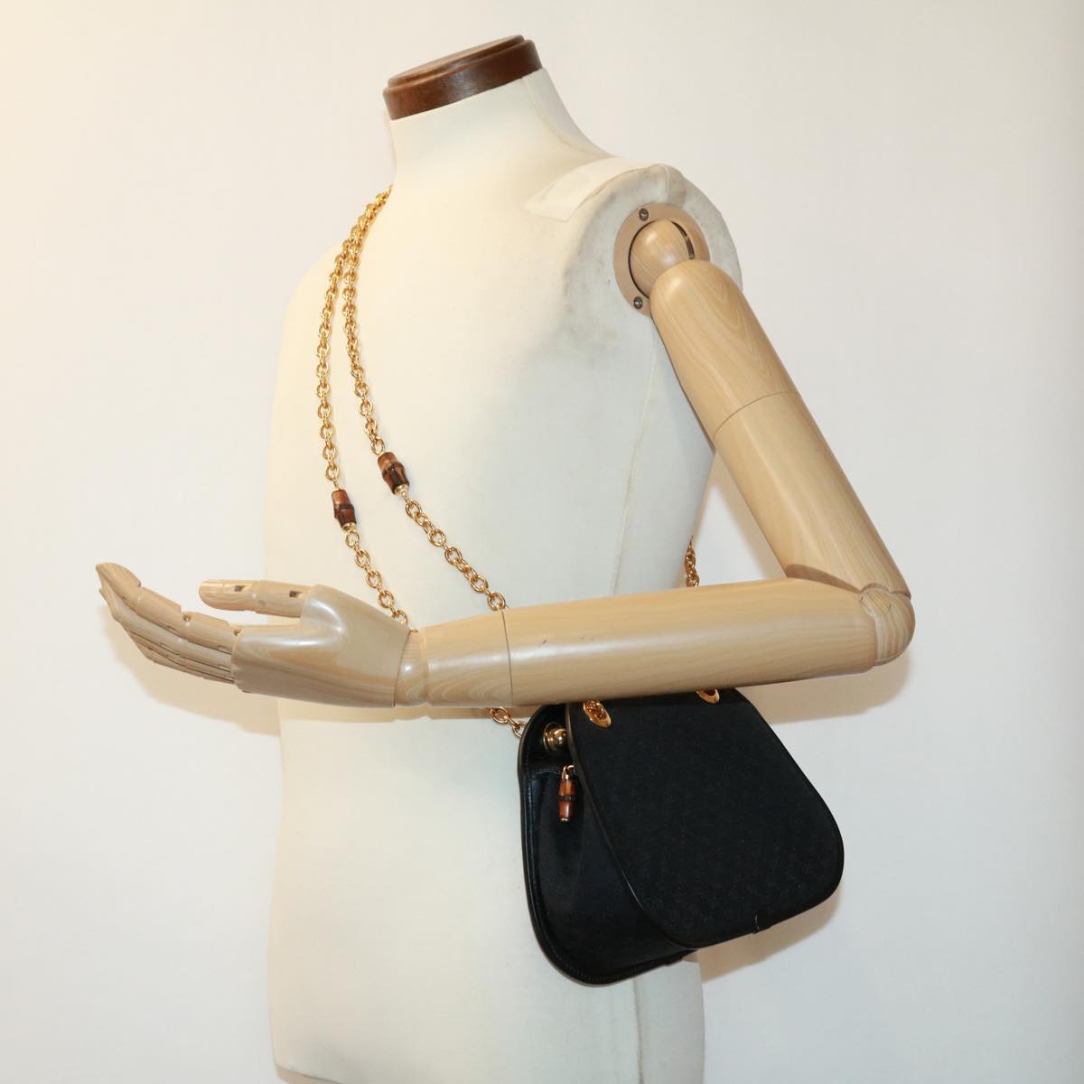 GUCCI Micro GG Canvas Bamboo Chain Shoulder Bag Black Gold ep231